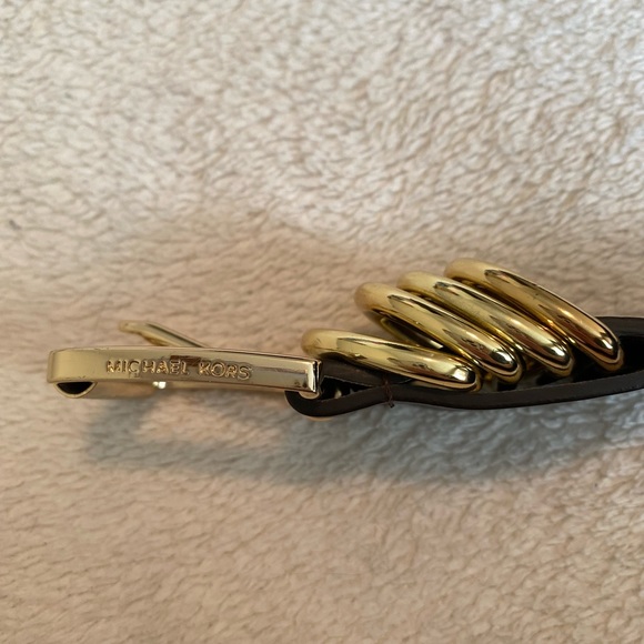 Michael Kors Women’s Size Small Metal Accent Belt - Picture 3 of 5